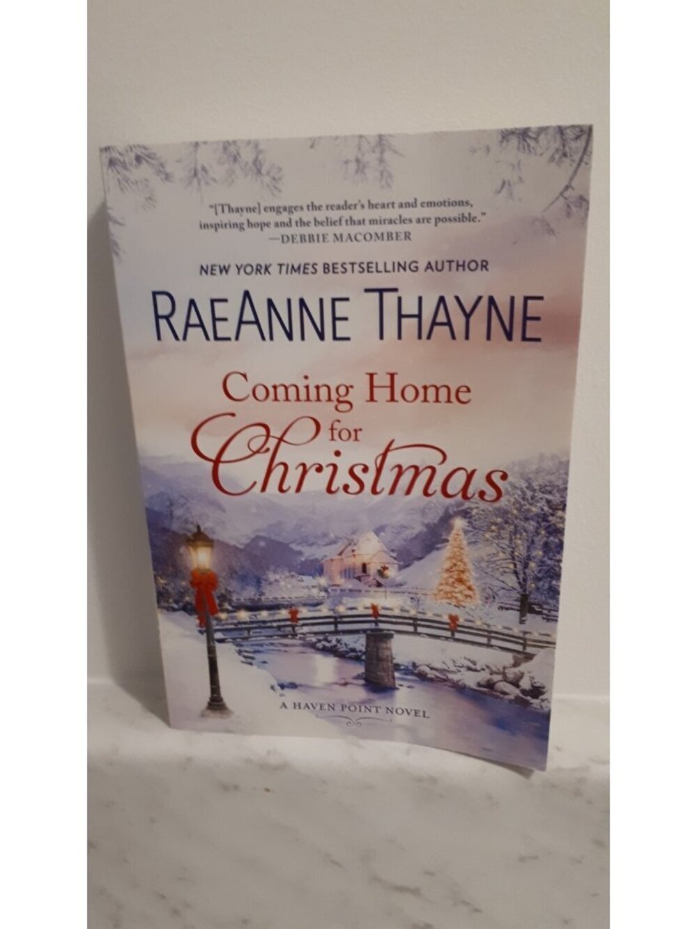 Coming Home for Christmas: A Novel by Raeanne Thayne...